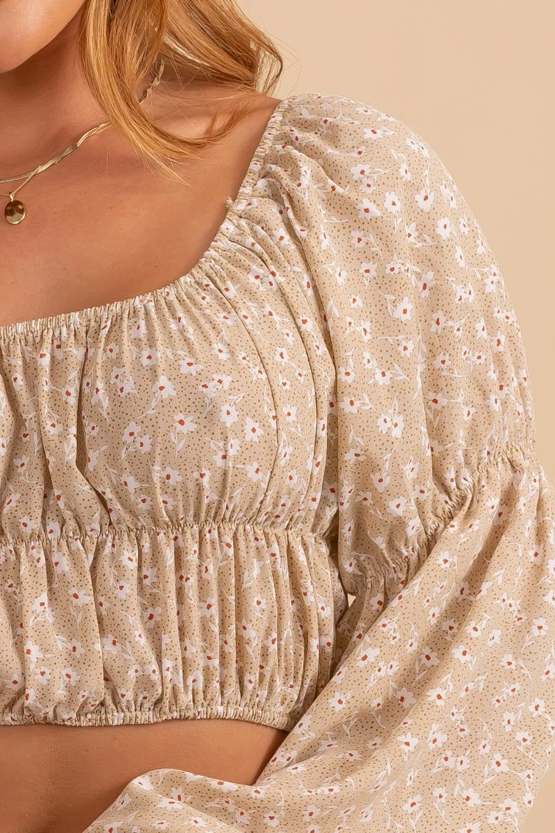 Lilou Love In Floral Cinched Cropped Top 4 Lilou Love In Floral Cinched Cropped Top - Image 2