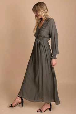 Wishlist Aspire To Inspire Long Sleeve Maxi Dress 15 Wishlist Aspire To Inspire Long Sleeve Maxi Dress -bella ella boutique shop AspireToInspire Long Sleeve Maxi Dress olive 2 5000x