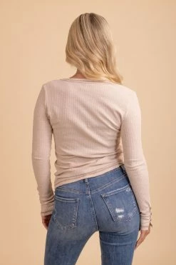 Front Page -bella ella boutique shop BigHeartlongsleevetopoffwhiteback 5000x