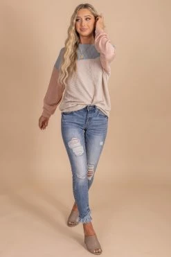 Tres Bien Casual Saturday Ribbed Color Block Top 16 Tres Bien Casual Saturday Ribbed Color Block Top -bella ella boutique shop CasualSaturdayRibbedColorBlockTopfront3 5000x