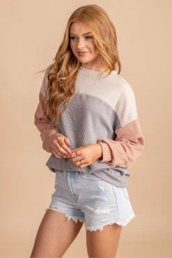 Tres Bien Casual Saturday Ribbed Color Block Top 19 Tres Bien Casual Saturday Ribbed Color Block Top -bella ella boutique shop CasualSaturdayRibbedColorBlockTopside 5000x