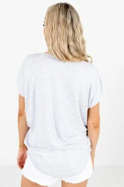 Cielo It's Go Time Patterned Top -bella ella boutique shop It sGoTimeGrayTopBack 5000x