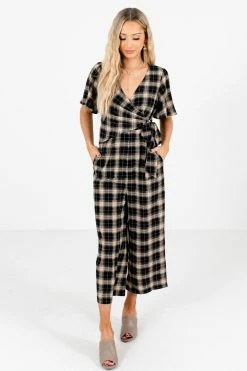 Bella Ella Boutique Perfect Timing Black Plaid Jumpsuit 17 Bella Ella Boutique Perfect Timing Black Plaid Jumpsuit -bella ella boutique shop Perfect Timing Black Jumpsuit Full Front 5000x