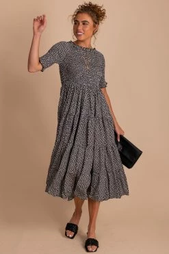 Tea N Rose Keep On Dancing Floral Midi Dress -bella ella boutique shop black front 06de0ac6 a7b9 4fff bf5a cf211dea0167 5000x