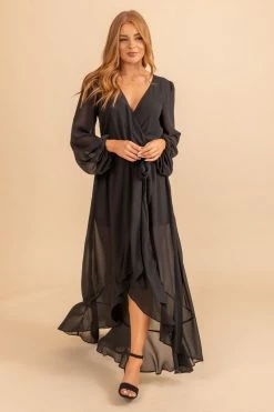 Dress Day Simple Elegance Long Sleeve Maxi Dress -bella ella boutique shop blackmaxifront 5000x