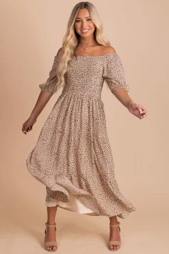 Polagram On The Wild Side Patterned Maxi Dress 14 Polagram On The Wild Side Patterned Maxi Dress -bella ella boutique shop brown front 9d8acc42 0fb2 4692 921e 28006ebac2db 5000x