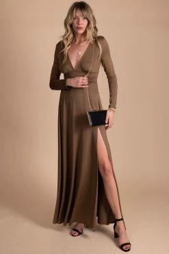 Dress Day Inspire Me Long Sleeve Maxi Dress -bella ella boutique shop brown front a097f959 3325 48cc b7f4 2724b4e395be 5000x