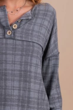 Haptics Midnight Sky Long Sleeve Plaid Top - Dark Gray -bella ella boutique shop detail cf67ec49 4100 40c6 87e6 6f8f8b00477b 5000x