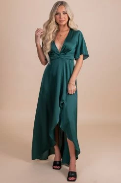 Front Page 32 Dress Day Look For Stars V-Neck Maxi Dress
