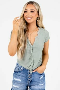 Heart & Hips Make Me Smile Button-Up Top 20 Heart & Hips Make Me Smile Button-Up Top -bella ella boutique shop make me smile main image 5000x