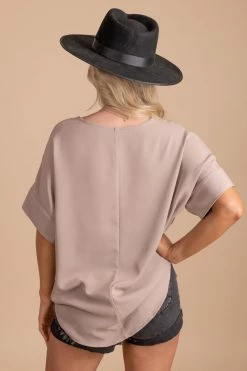 Zenana Born For This Short Sleeve Blouse -bella ella boutique shop oatmeal 1 9c3fff0f 4cb8 4a31 bb5a 1aa8ba294be2 5000x