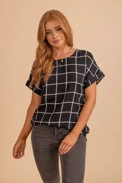 Front Page 18 Zenana Refreshing Confidence Patterned Blouse