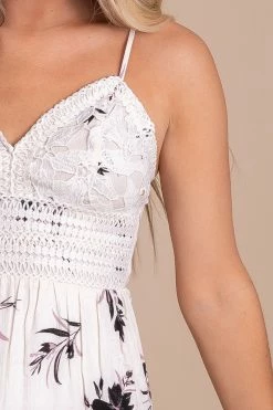 Love Tree Floral Lullaby Mini Dress -bella ella boutique shop white detai 5000x